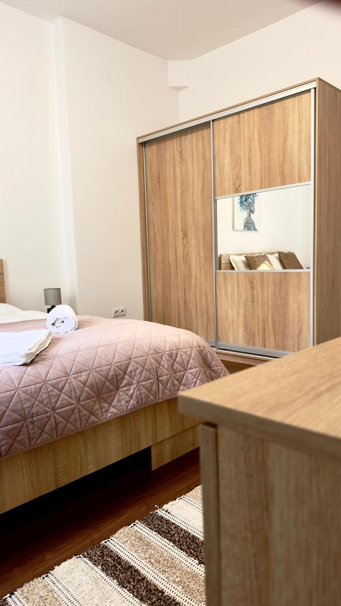 Phoenix Central Apartments シビウ エクステリア 写真